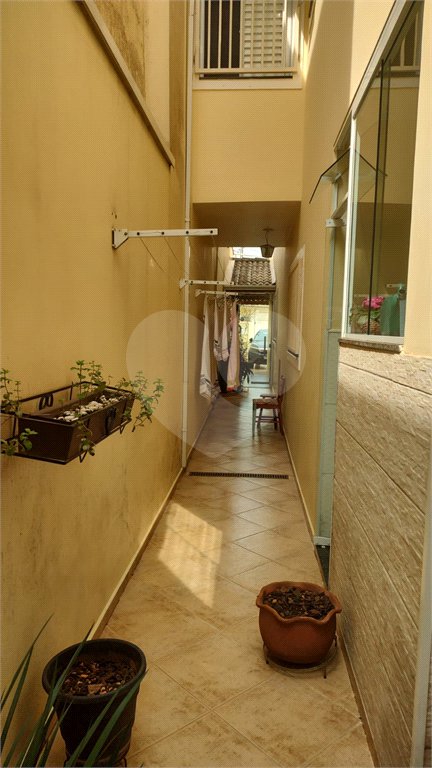 Sobrado à venda com 3 quartos, sendo 1 suíte, em Chora Menino, São Paulo, SP