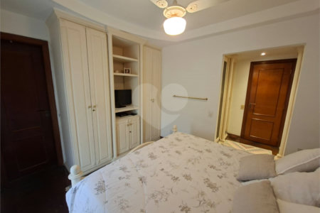 Apartamento à venda com 4 quartos, sendo 3 suítes, em Vila Progredior, São Paulo, SP