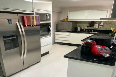 Apartamento à venda Mooca, 149m², andar alto, 3 suítes, 2 vagas, varanda gourmet, porteira fechada