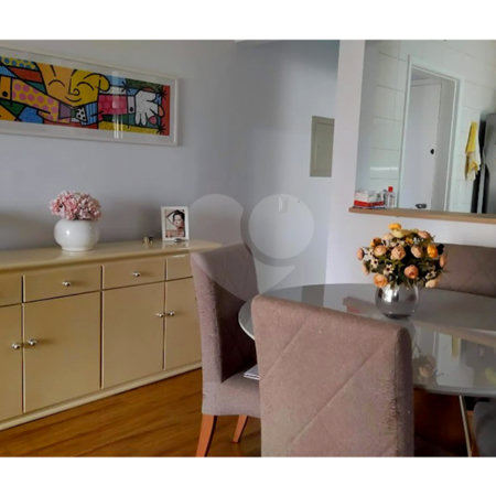 Apartamento à venda com 3 quartos, sendo 1 suíte, em Vila Suzana, São Paulo, SP