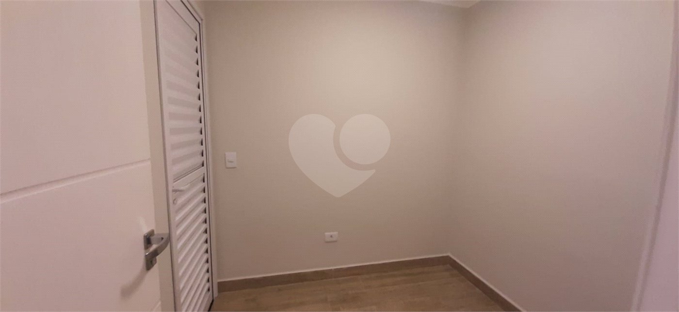 Sobrado à venda com 3 quartos, sendo 1 suíte,  em Vila Guilherme, São Paulo, SP