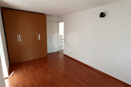 Sobrado para alugar com 3 quartos, sendo 1 suíte,  em Vila Oliveira, Mogi das Cruzes, SP