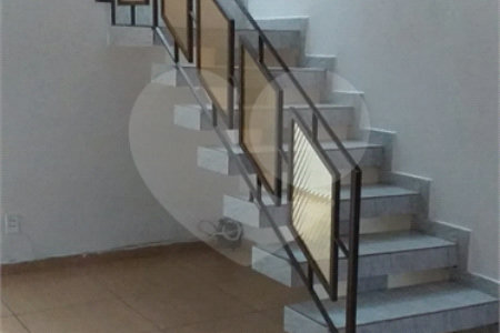 Sobrado à venda com 2 quartos, sendo 1 suíte, em Vila Medeiros, São Paulo, SP