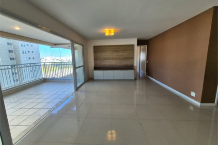 Apartamento à venda com 3 quartos, sendo 1 suíte, em Jardim Olympia, São Paulo, SP