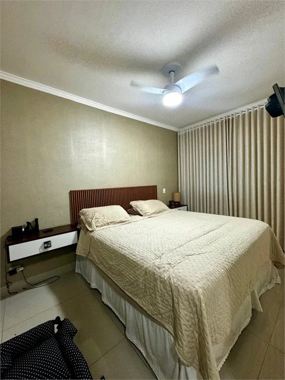Apartamento à venda com 3 quartos, sendo 1 suíte, em Parque Reboucas, São Paulo, SP