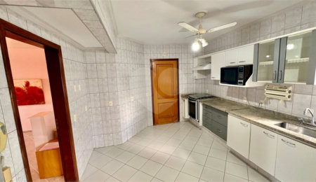 Apartamento à venda com 3 quartos, sendo 1 suíte,  no Centro, Sorocaba, SP