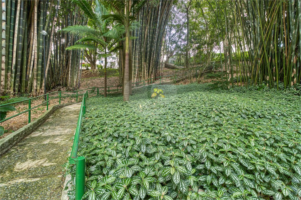 Apartamento para alugar com 4 suítes em Santo Amaro, São Paulo, SP