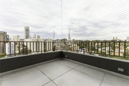 Apartamento à venda com 3 suítes em Jardim das Bandeiras, São Paulo, SP
