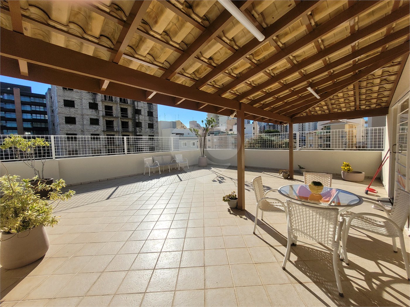Apartamento à venda com 3 quartos, sendo 1 suíte, em Parque Campolim, Sorocaba, SP