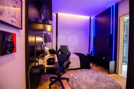 Apartamento à venda com 3 suítes em Vila Romana, São Paulo, SP