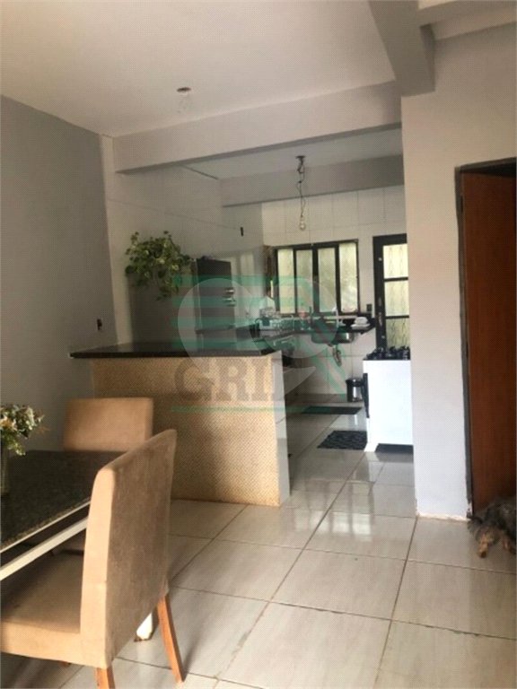 Casa à venda com 4 quartos, sendo 1 suíte, em Parque Residencial Cândido Portinari, Ribeirão Preto, SP