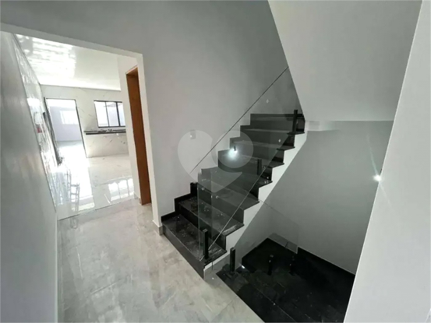 Sobrado à venda com 3 quartos, sendo 1 suíte, em Vila Bonilha, São Paulo, SP
