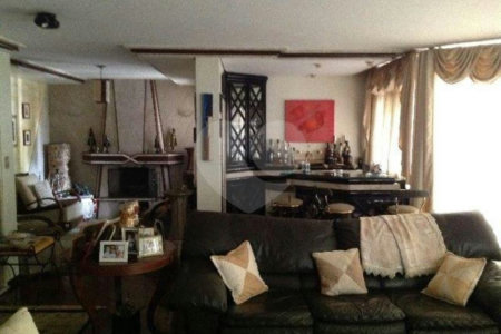 APARTAMENTO COM 4 DORMITÓRIOS E 4 VAGAS À VENDA NA MOOCA
