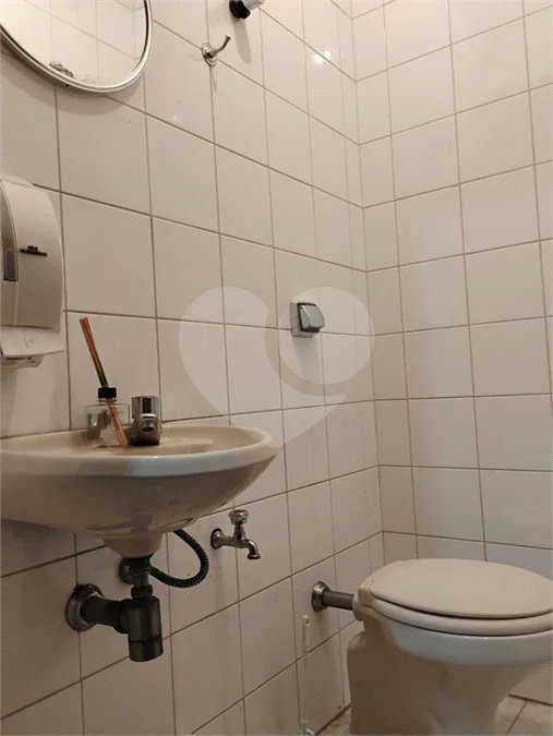 Excelente sala comercial na Zona Sul