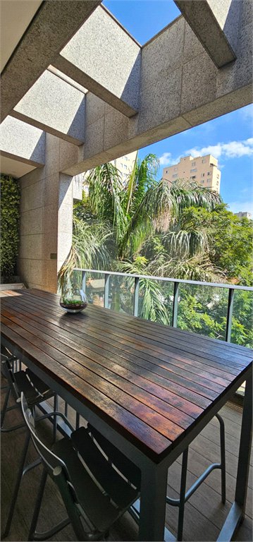Apartamento à venda com 1 suíte em Vila Nova Conceição, São Paulo, SP