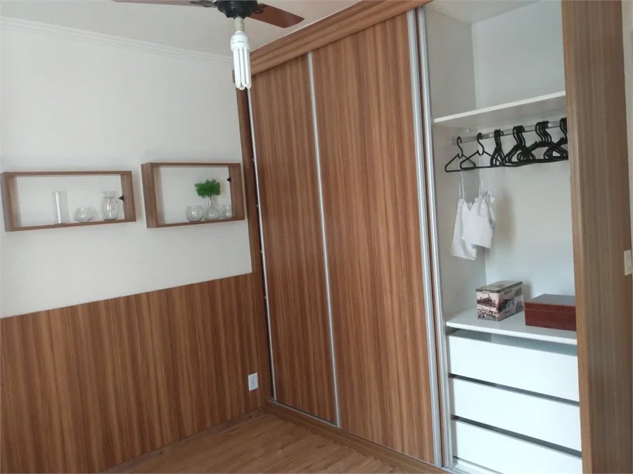 Apartamento à venda com 2 quartos em Jardim Monte Santo, Cotia, SP