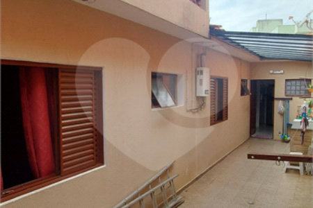 Casa à venda com 2 quartos, sendo 1 suíte, em Vila Jardini, Sorocaba, SP