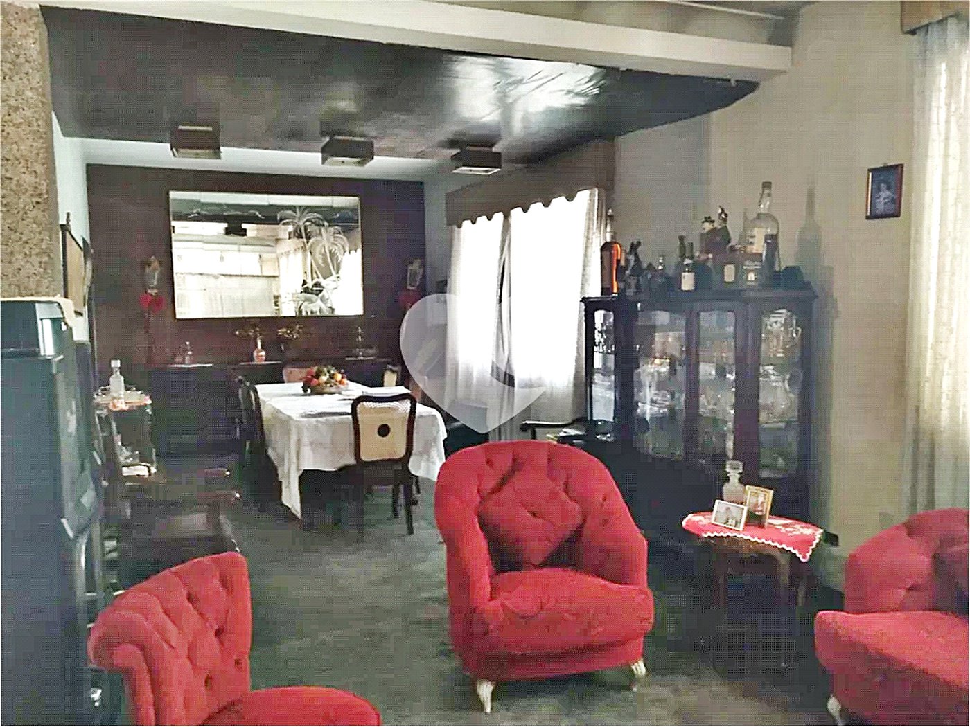 Casa à venda com 4 quartos, sendo 3 suítes, em Santana, São Paulo, SP
