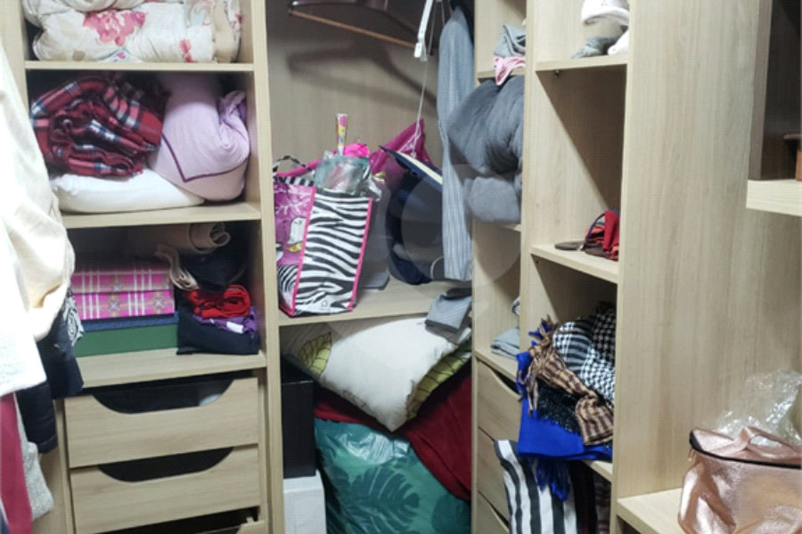 Sobrado à venda com 3 quartos, sendo 1 suíte, em Parada Inglesa, São Paulo, SP