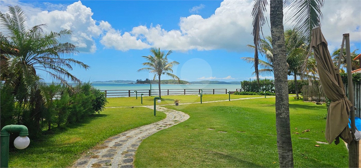 Casa em condomínio à venda ou para alugar com 3 quartos, sendo 2 suítes,  em Praia Rasa, Armação dos Búzios, RJ