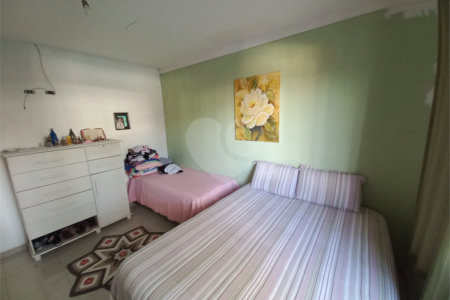 Casa Térrea à venda com 2 quartos em Jardim das Palmas, São Paulo, SP