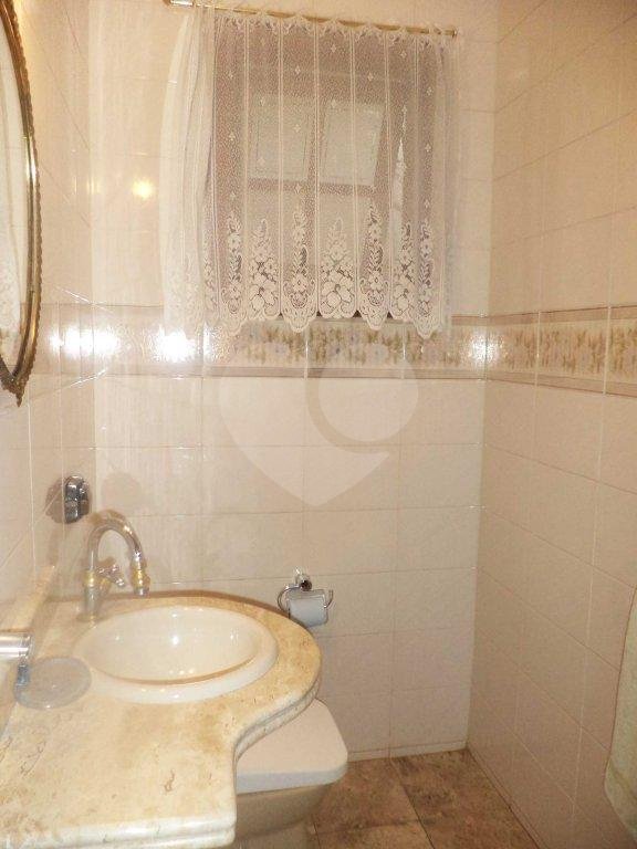 Sobrado à venda com 3 quartos, sendo 1 suíte, em Campo Belo, São Paulo, SP