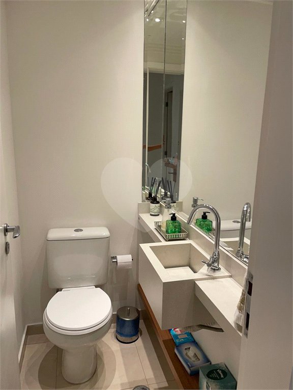 Apartamento à venda com 3 suítes em Vila Progredior, São Paulo, SP
