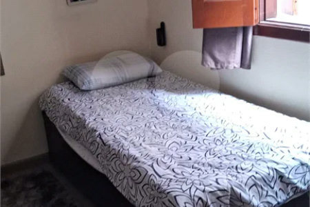 Sobrado à venda com 3 suítes em Vila Gustavo, São Paulo, SP