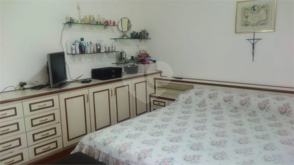 APARTAMENTO PRÓXIMO METRÔ SÃO JUDAS.