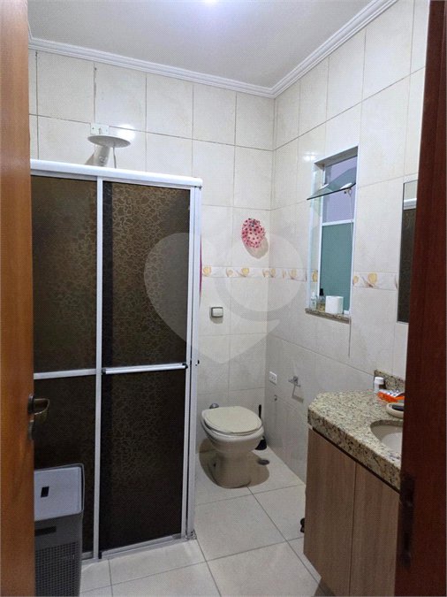 Sobrado à venda com 3 quartos, sendo 1 suíte, em Vila Gustavo, São Paulo, SP