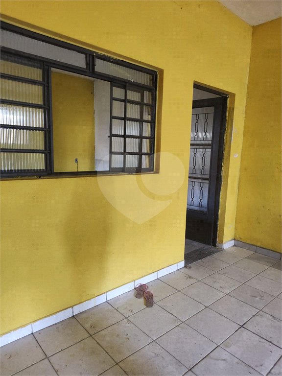 Casa à venda com 2 quartos em Jardim Margarida, Mogi das Cruzes, SP
