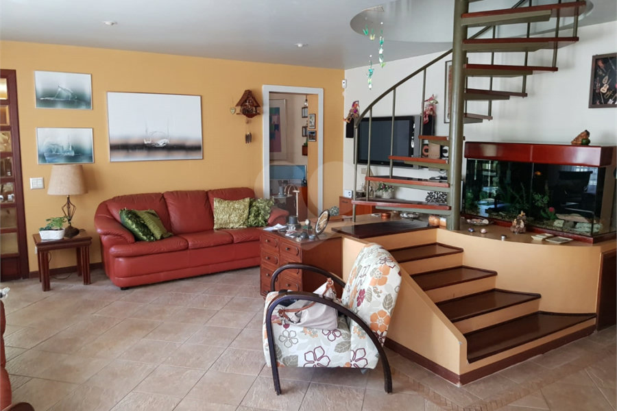 Casa à venda com 3 quartos, sendo 1 suíte, em Santana, São Paulo, SP