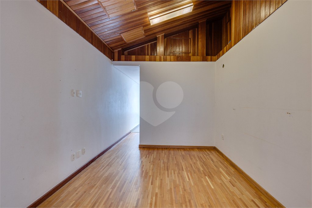 Sobrado à venda ou para alugar com 3 quartos, sendo 1 suíte, em Chácara Monte Alegre, São Paulo, SP