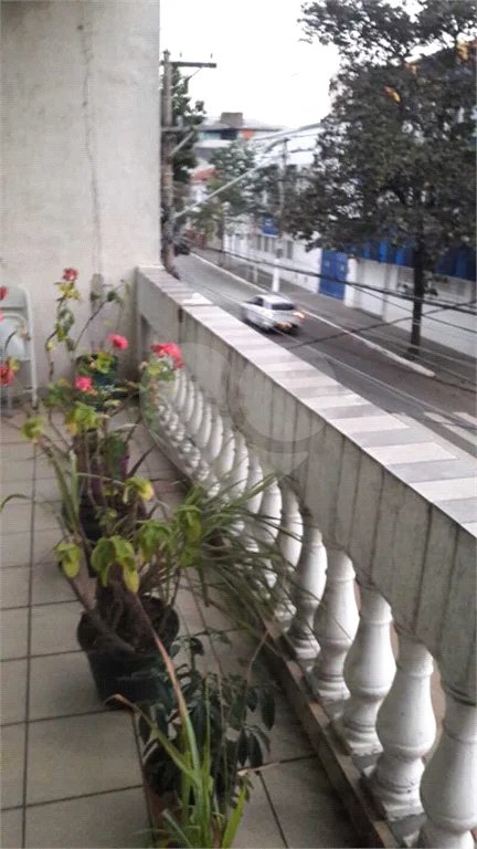 Sobrado à venda na Quarta Parada, para comércio ou residência, entre Alto da Mooca e Belenzinho