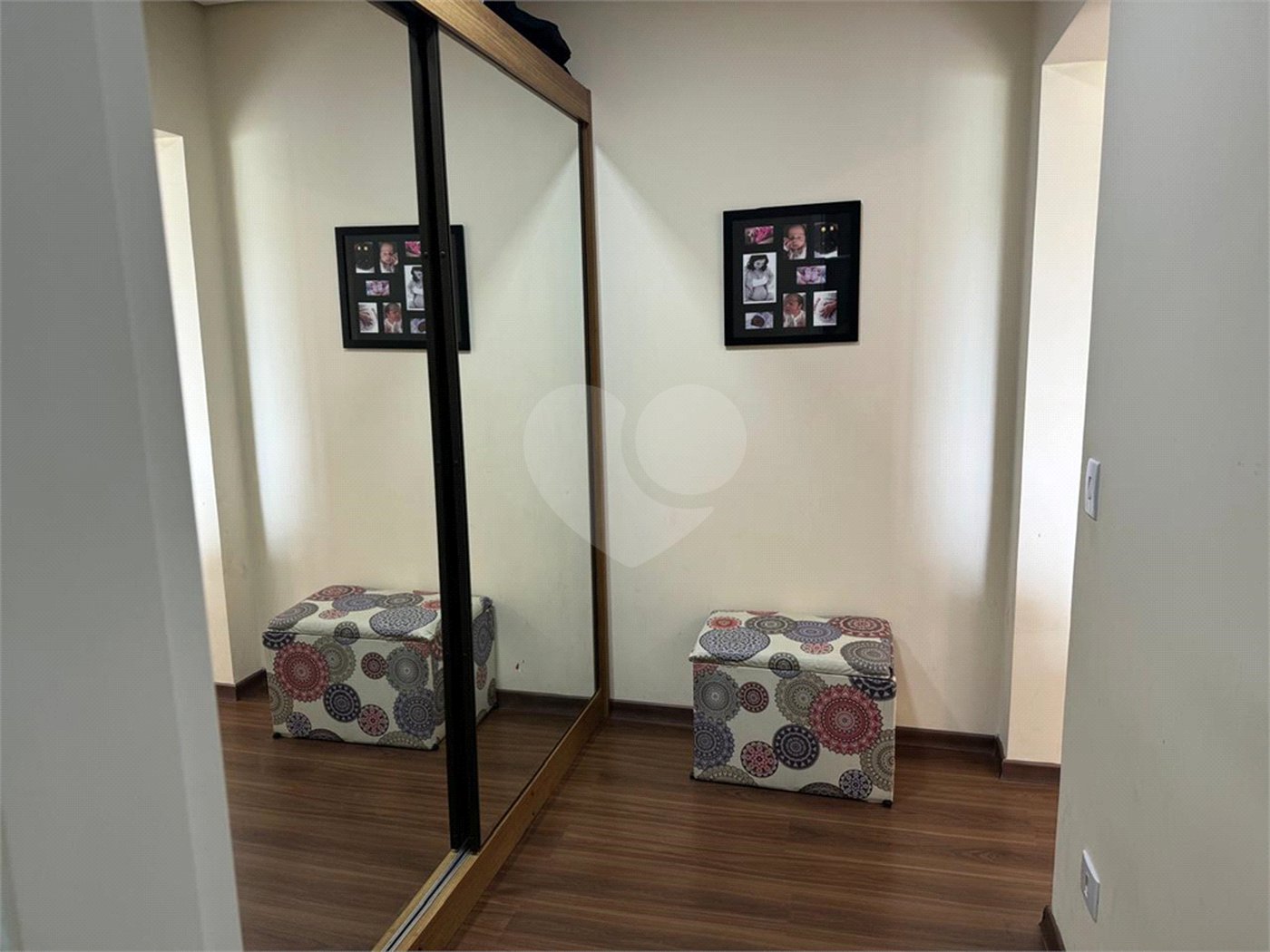 Casa à venda com 3 suítes no condomínio Terras de São Francisco, Sorocaba - SP
