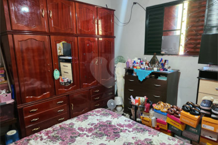 Casa à venda com 3 quartos em Vila Suconasa, Araraquara, SP