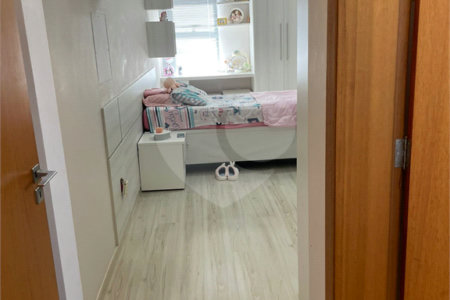 Casa à venda com 4 suítes no condomínio Aruã Lagos, Mogi das Cruzes - SP