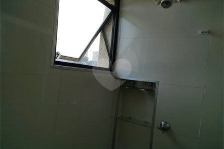 Apartamento à venda com 3 quartos em Cambuci, São Paulo, SP