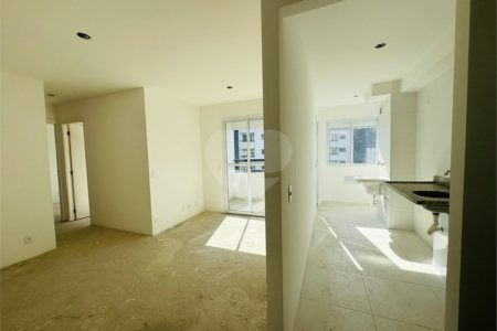 Apartamento à venda com 2 quartos, sendo 1 suíte, em Vila Rosália, Guarulhos, SP