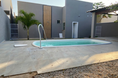 Casa à venda com 3 quartos, sendo 2 suítes, no condomínio PORTO LAGOA, Aquiraz - CE