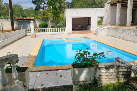 Sítio à venda com 2 quartos, sendo 1 suíte,  em Alto da Serra (mailasqui), São Roque, SP
