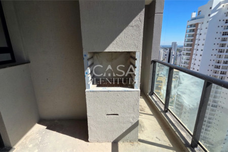 Duplex à venda ou para alugar com 4 quartos, sendo 5 suítes, em Parque Campolim, Sorocaba, SP