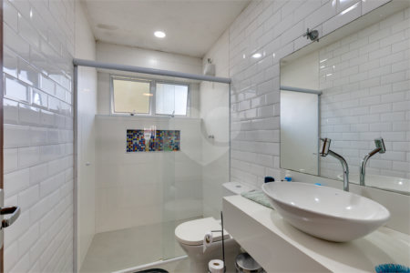Casa de Vila à venda com 3 quartos, sendo 1 suíte, em Alto da Boa Vista, São Paulo, SP