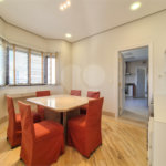 Apartamento à venda ou para alugar com 4 quartos, sendo 3 suítes, em Moema, São Paulo, SP