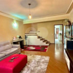 Casa à venda com 3 quartos, sendo 1 suíte, no condomínio San Siro, Jundiaí - SP