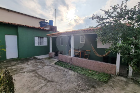 Casa à venda com 6 quartos em Jardim Aeroporto, São José dos Campos, SP