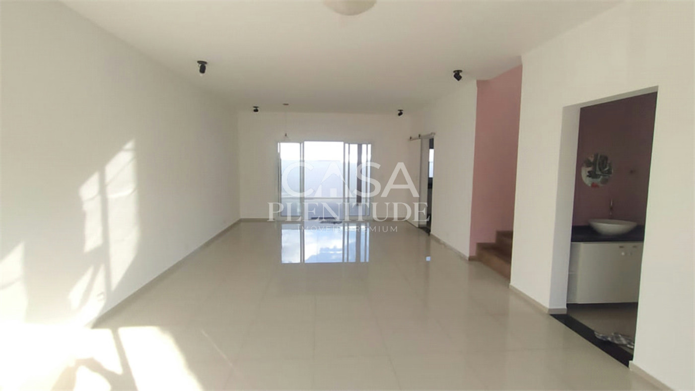 Casa em condomínio à venda com 3 quartos, sendo 1 suíte, em Horto Florestal, Sorocaba, SP