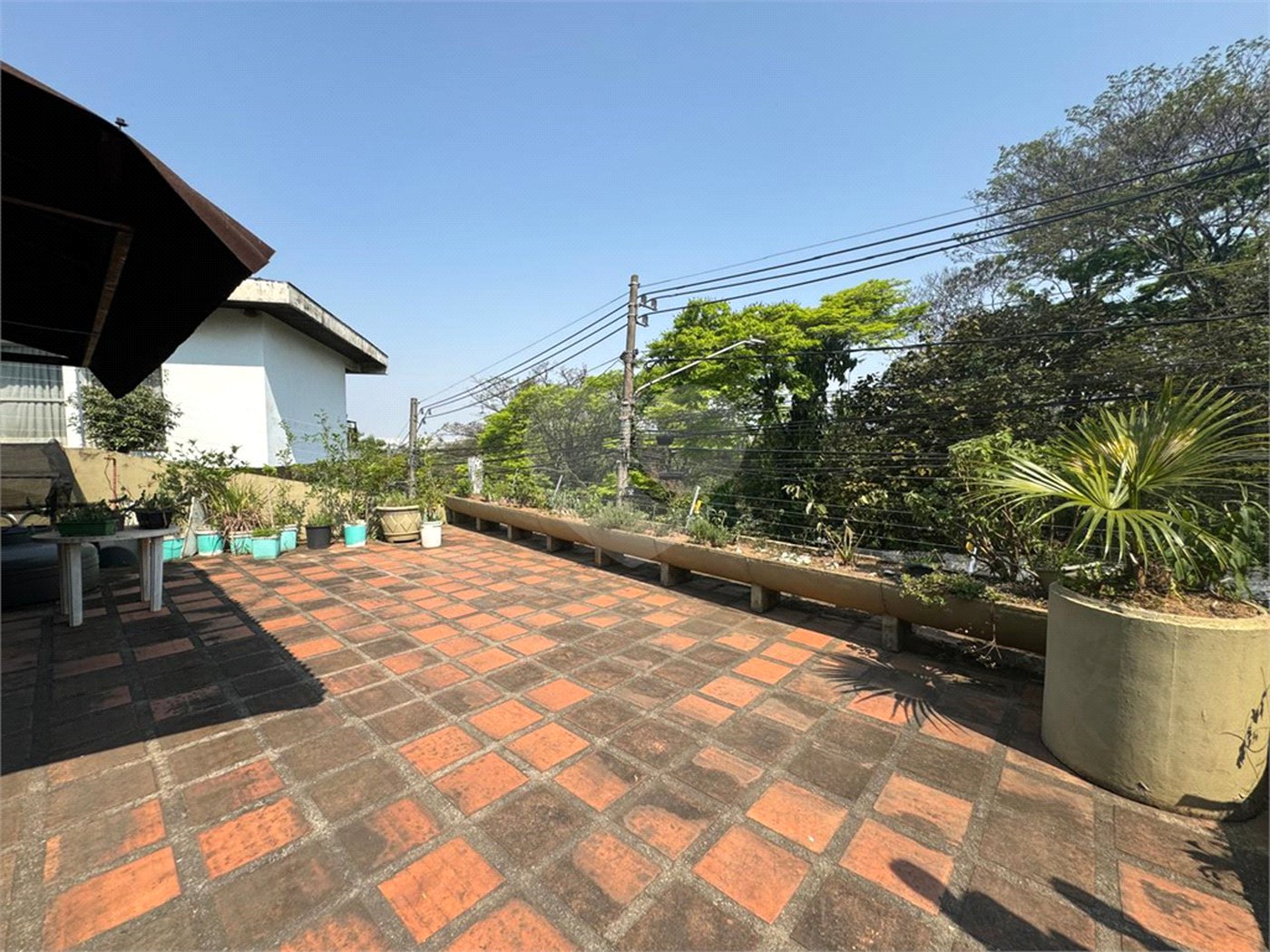 Casa à venda com 4 quartos, sendo 2 suítes, em Jardim São Bento, São Paulo, SP