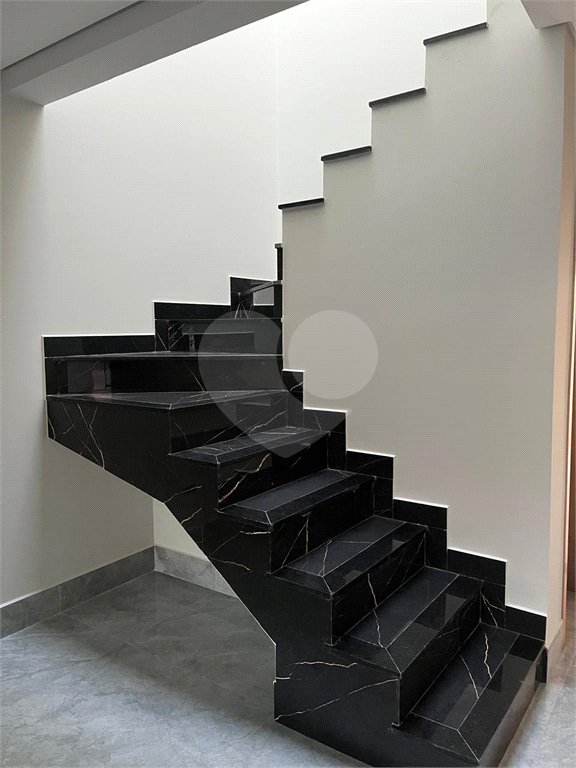 Sobrado à venda com 3 quartos, sendo 1 suíte, em Jardim Maristela, São Paulo, SP