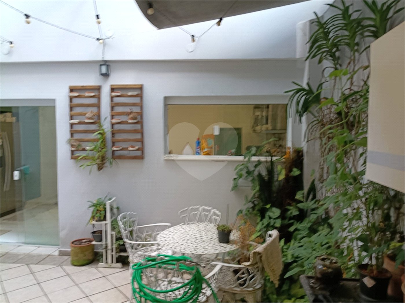 Sobrado à venda com 4 quartos, sendo 2 suítes, em Mirandópolis, São Paulo, SP